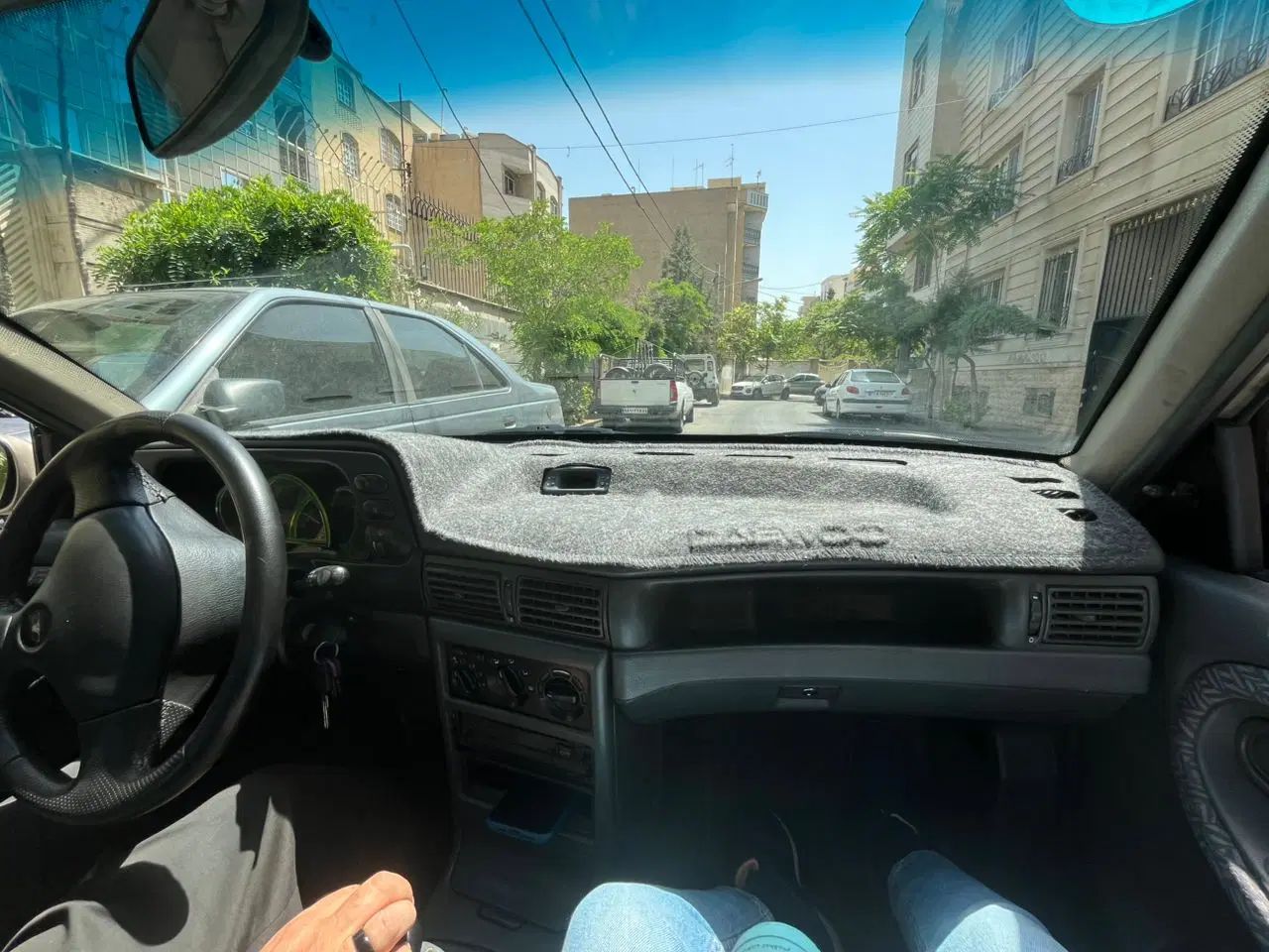 دوو سیلو سدان - 1381