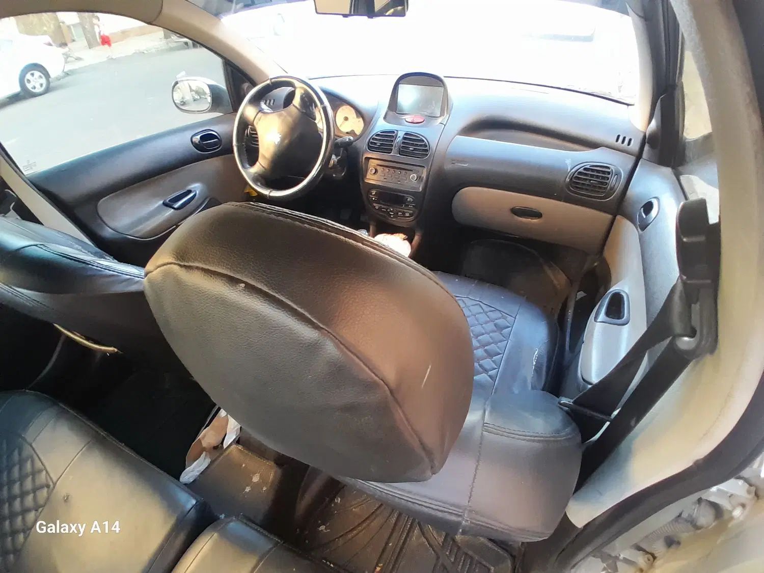 پژو ۲۰۶ صندوق دار v8 - 1386