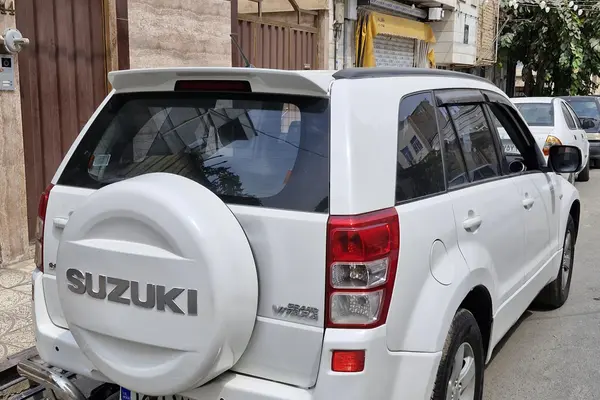 سوزوکی ویتارا ایران خودرو 2400 دنده‌ای - 1389