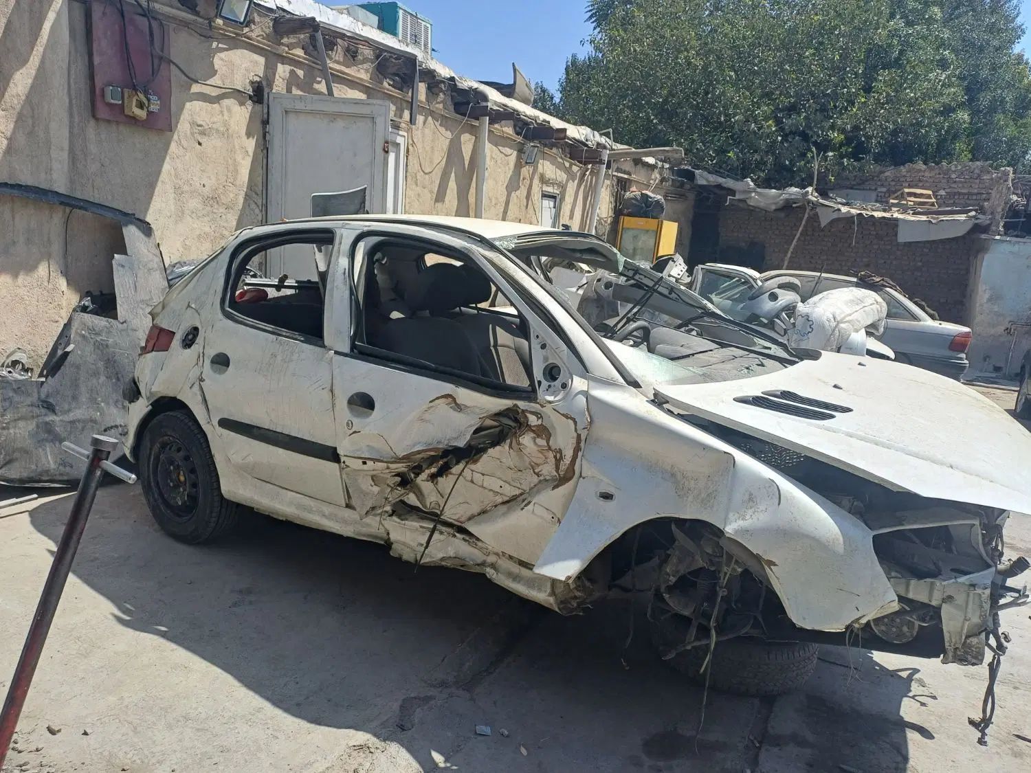 پژو 206 تیپ 2 - 1401
