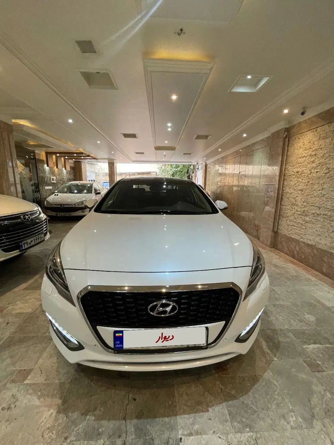 هیوندای سوناتا هیبرید GLS PLUS - 2017