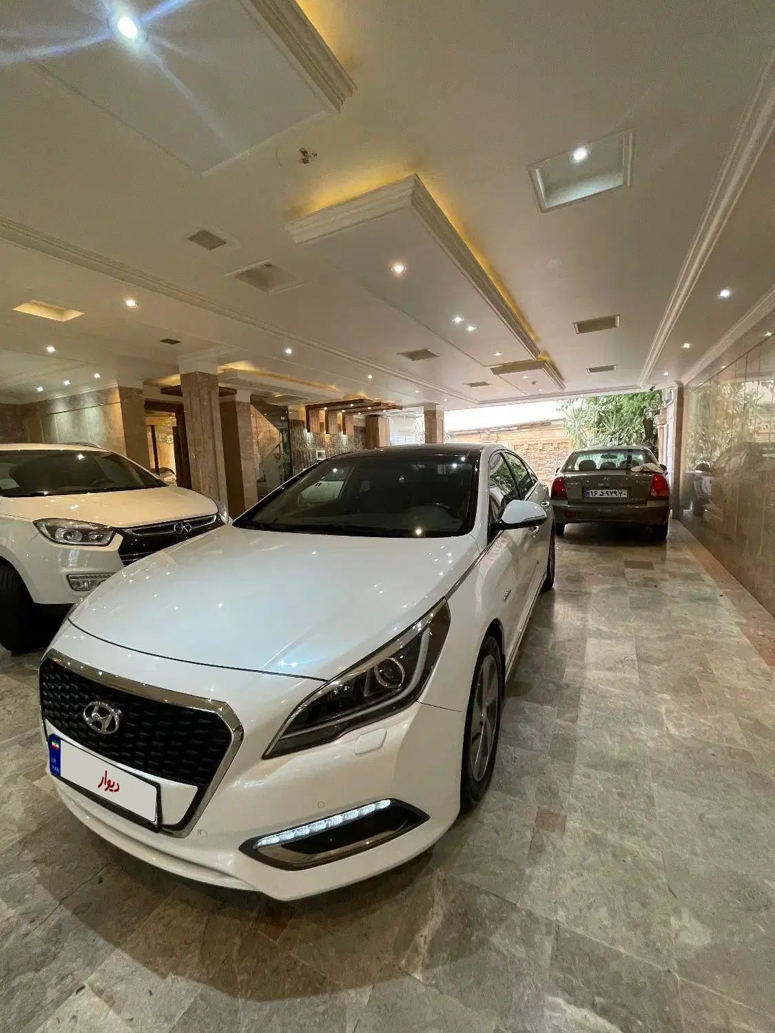 هیوندای سوناتا هیبرید GLS PLUS - 2017