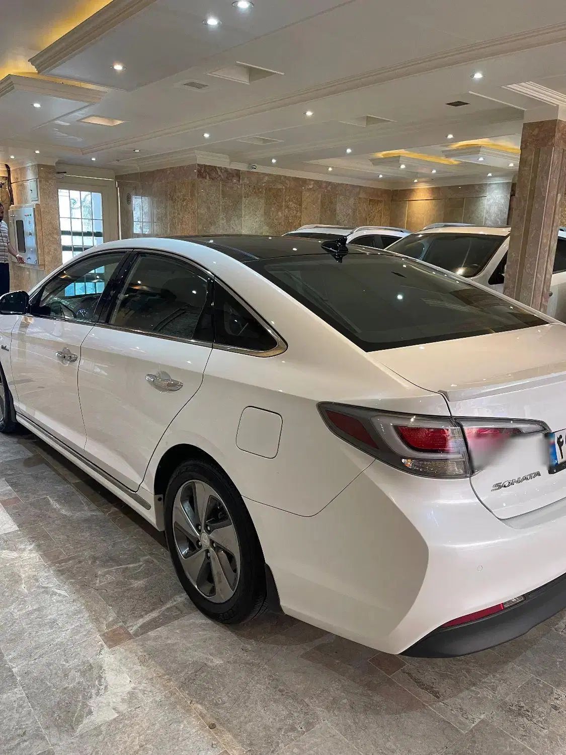 هیوندای سوناتا هیبرید GLS PLUS - 2017