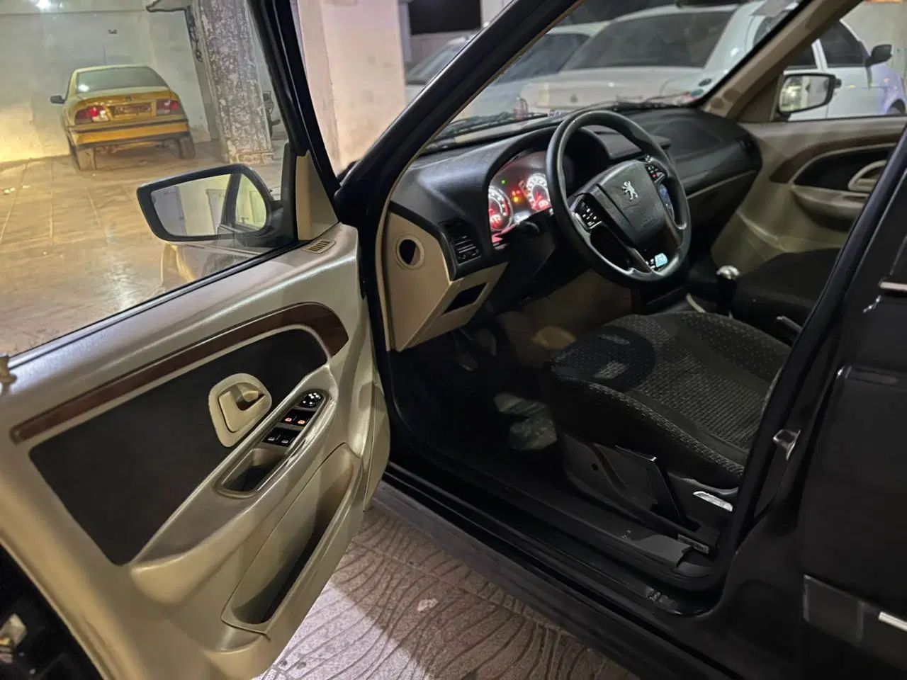 پژو پارس سال - 1401