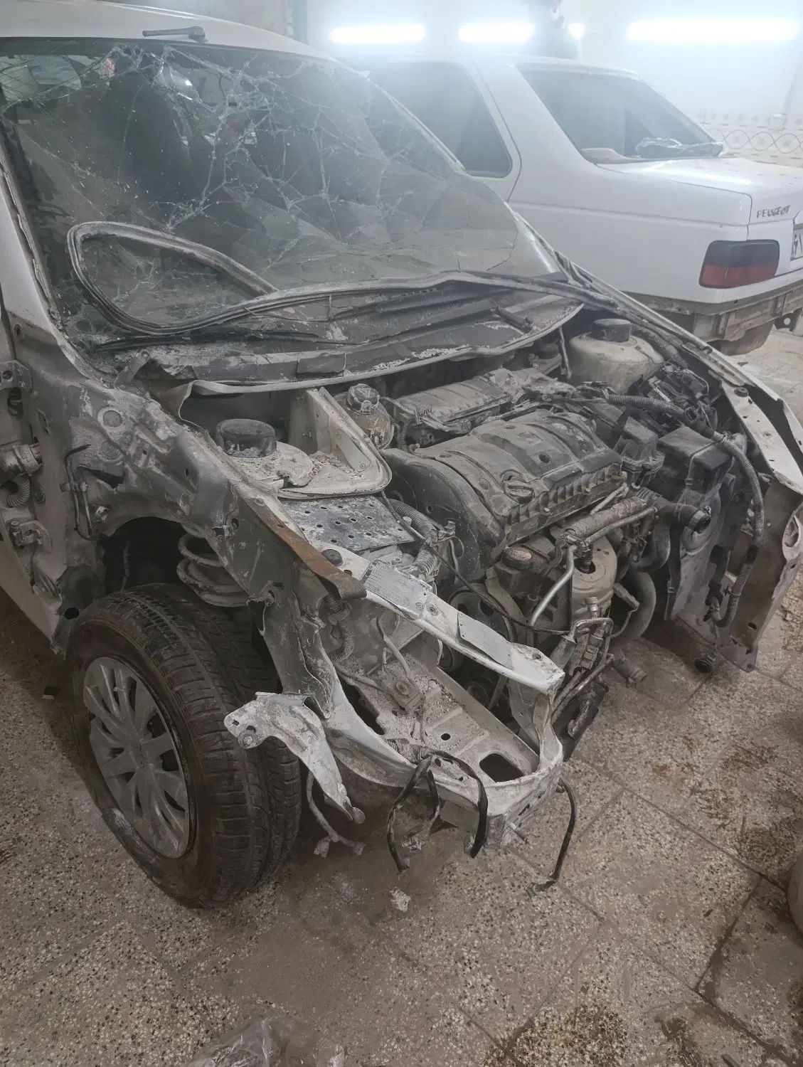 پژو ۲۰۶ صندوق دار v2 - 1390