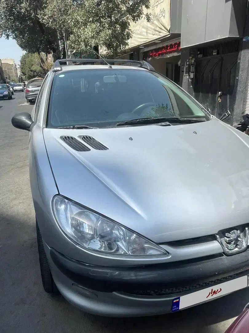 پژو ۲۰۶ صندوق دار v8 - 1389