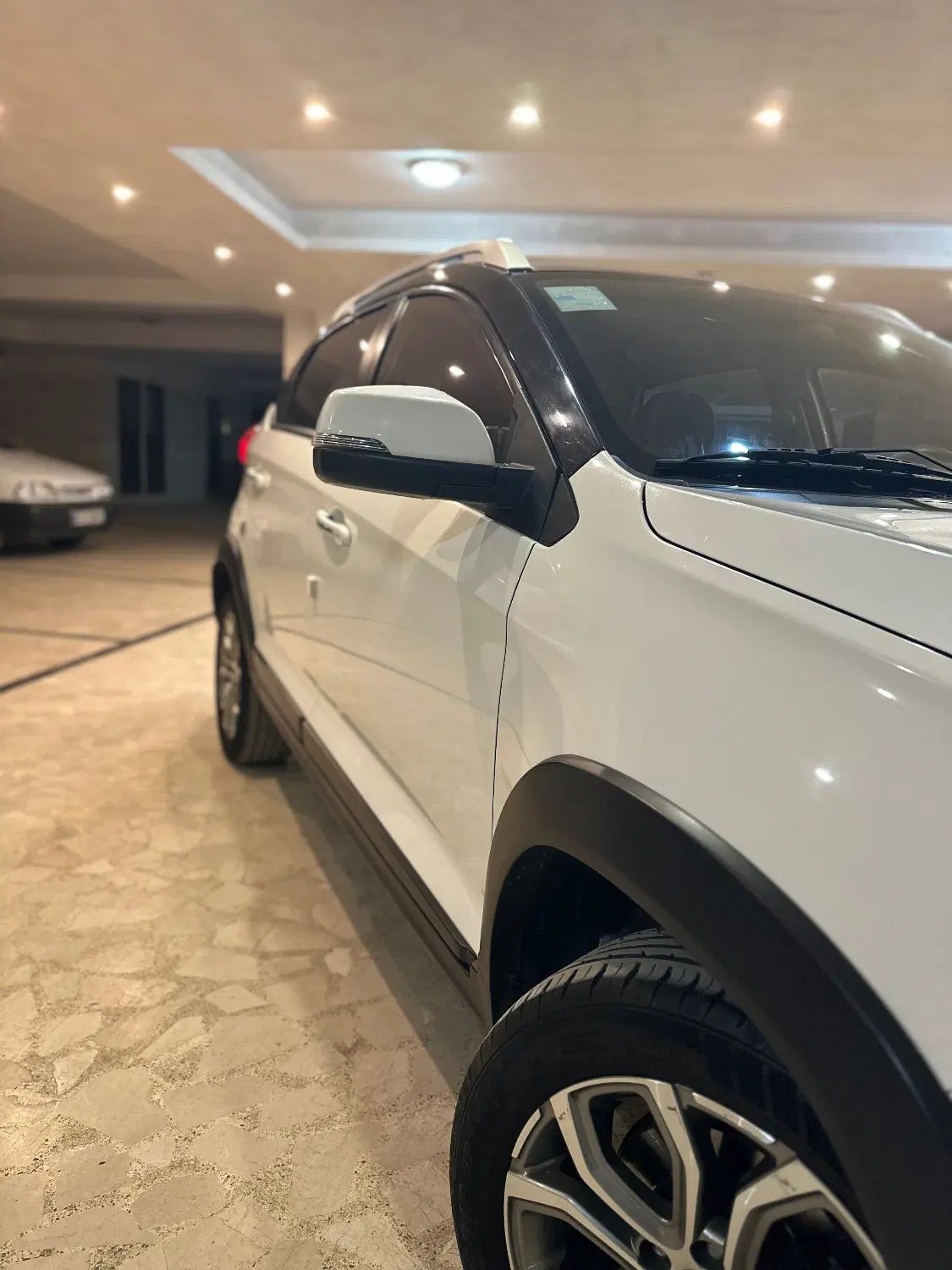 ام وی ام X22 اتوماتیک لاکچری - 1396
