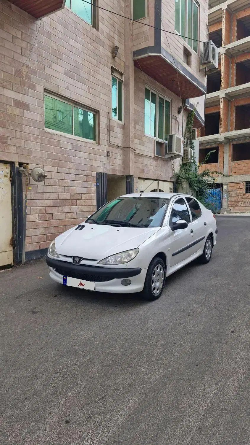 پژو ۲۰۶ صندوق دار v8 - 1394