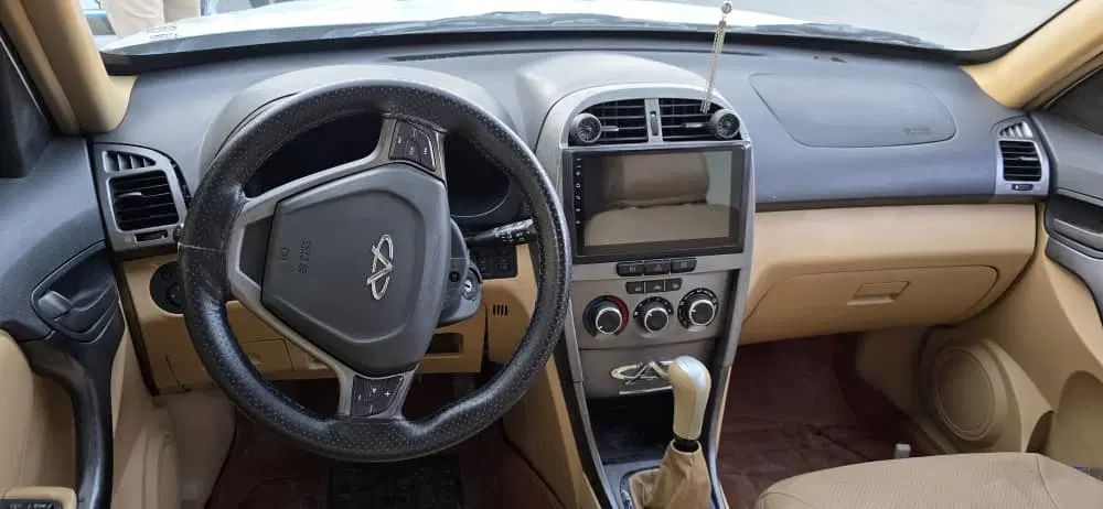 ام وی ام X33 دنده‌ای ساده - 1395