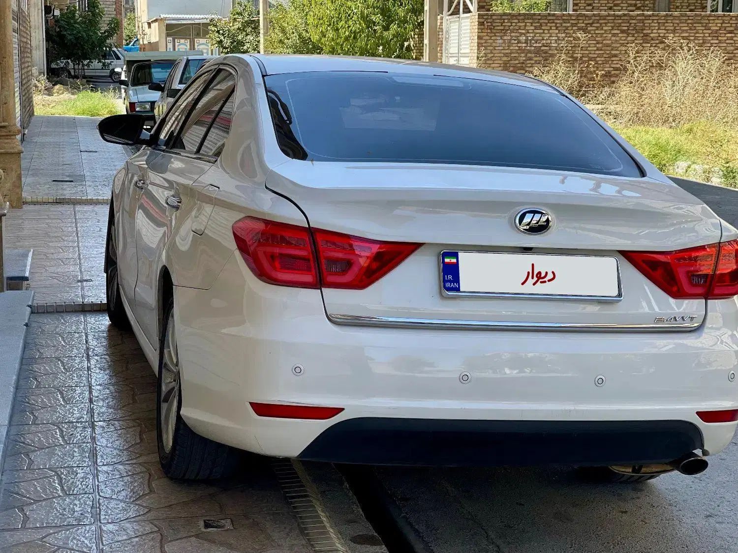 لیفان 820 اتوماتیک - 1396