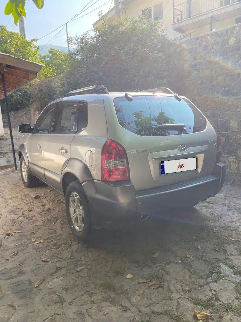 هیوندای توسان 2.7 لیتر - 2010