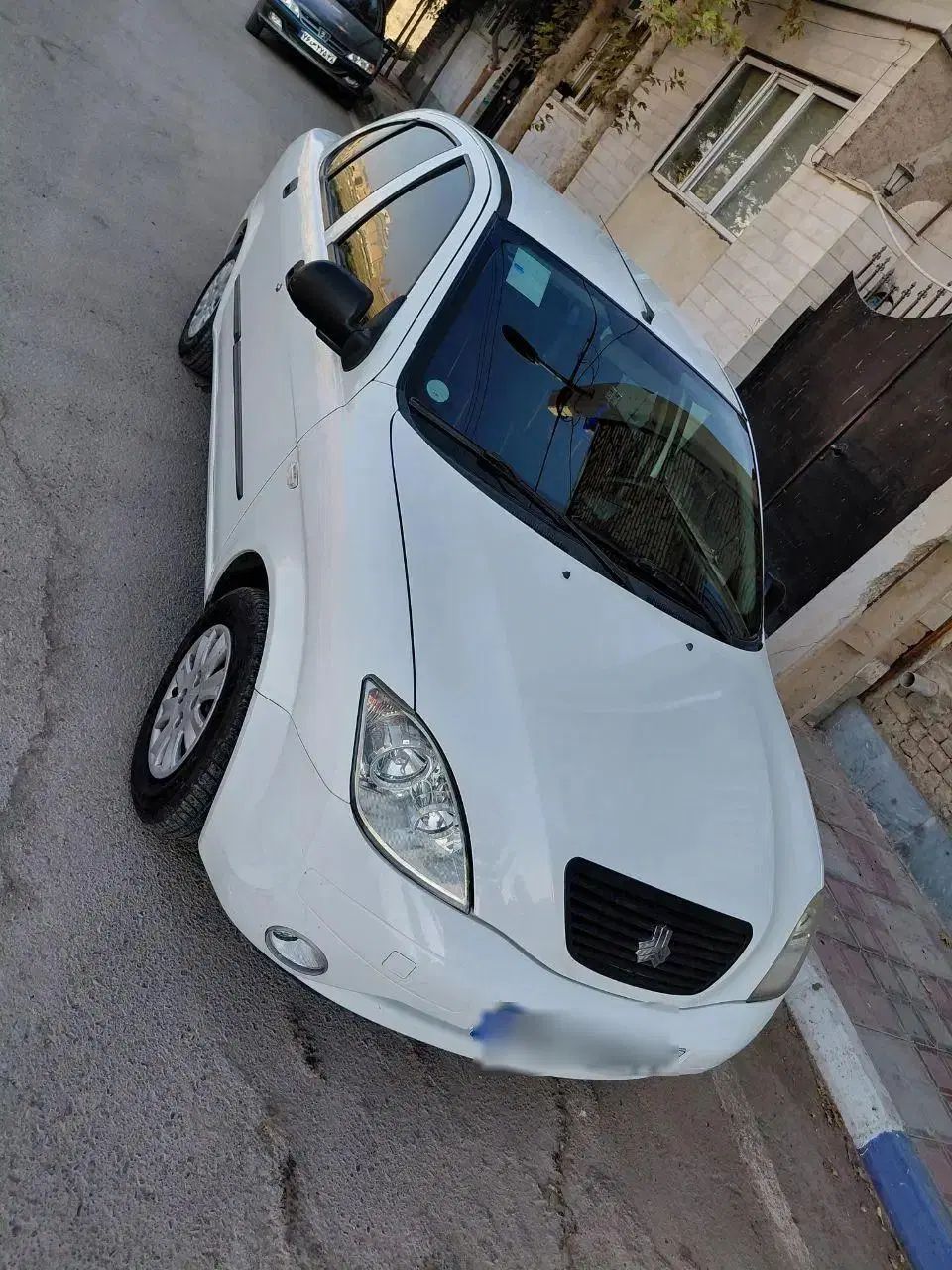 تیبا صندوق دار SX - 1400