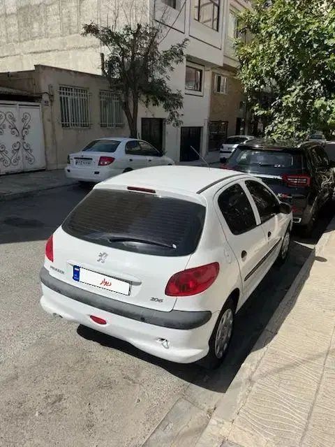 پژو 206 تیپ 2 - 1396