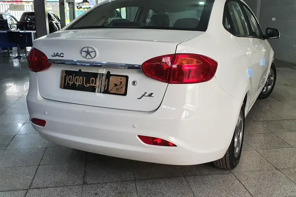 جک J4 اتوماتیک آپشنال - 1404