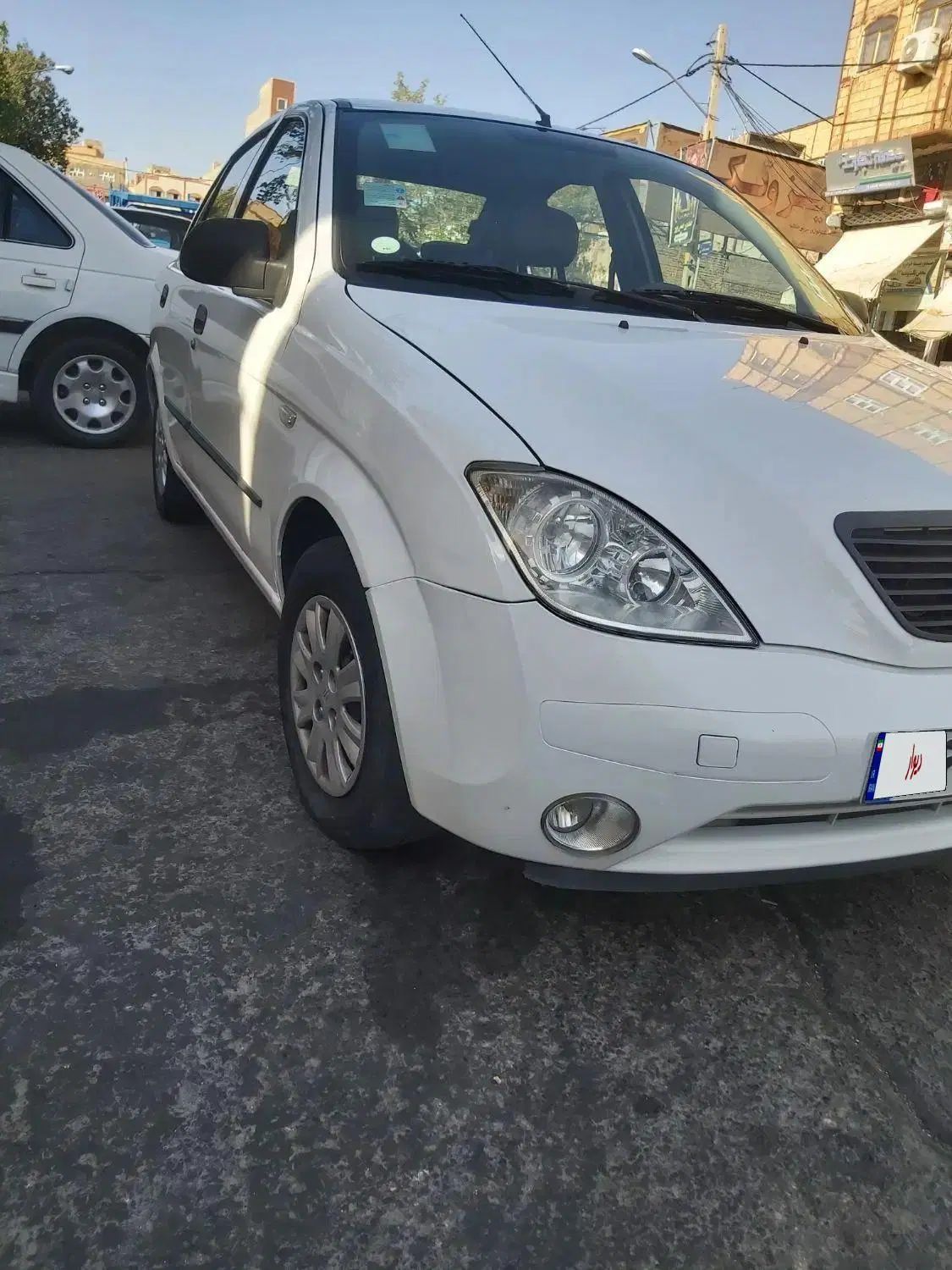 تیبا صندوق دار SX - 1401