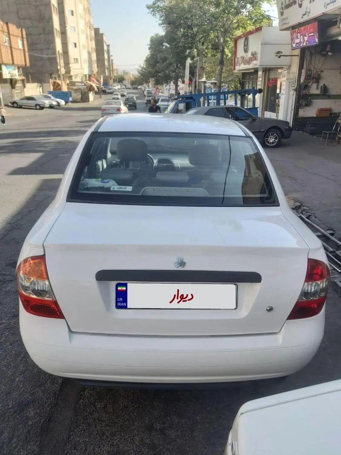 تیبا صندوق دار SX - 1401