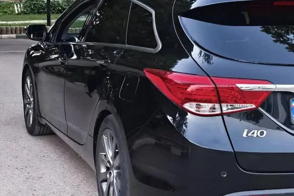 هیوندای i40 استیشن شرکتی - 2015