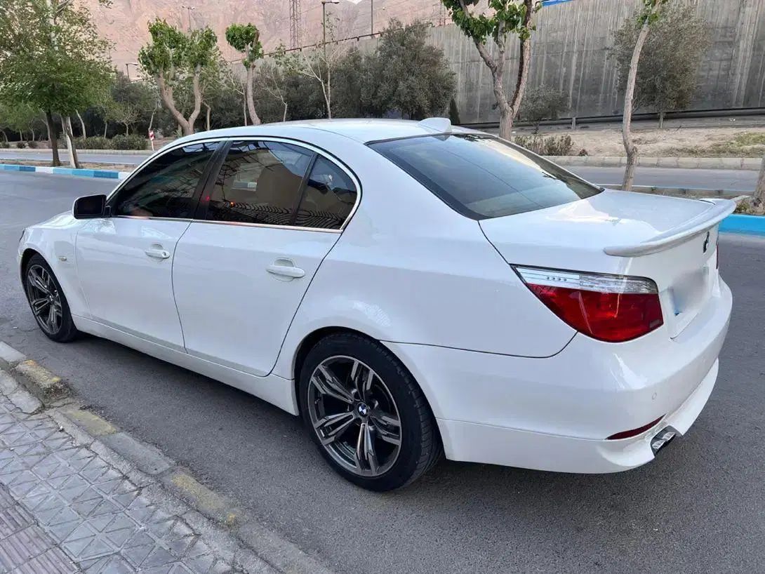 ب ام و سری 5 530i - 2005