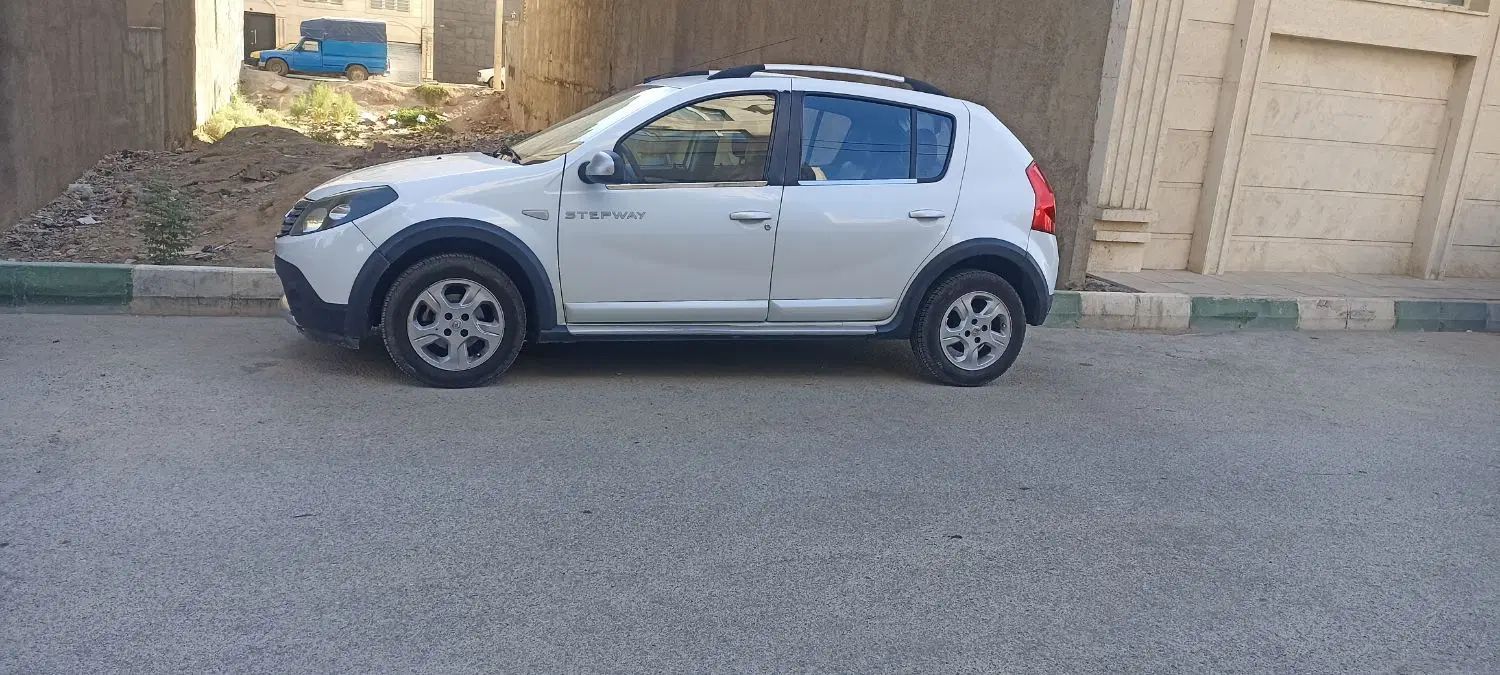 رنو ساندرو استپ وی اتوماتیک - 1396