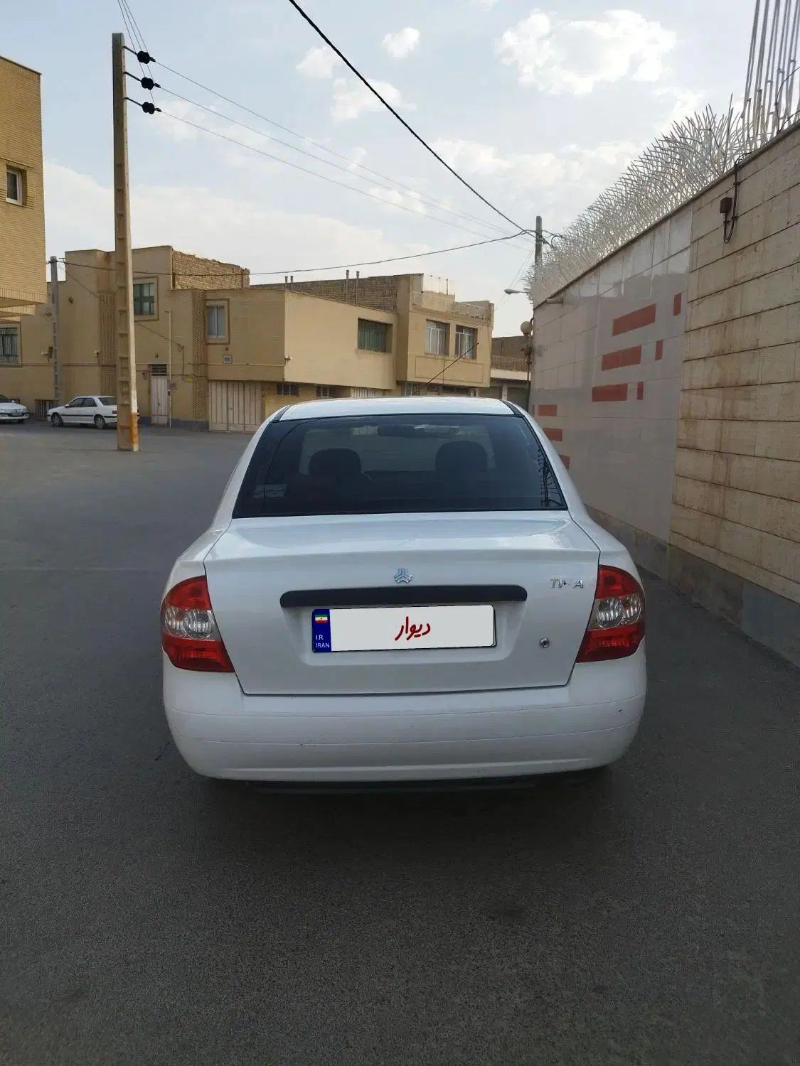 تیبا صندوق دار SX - 1399