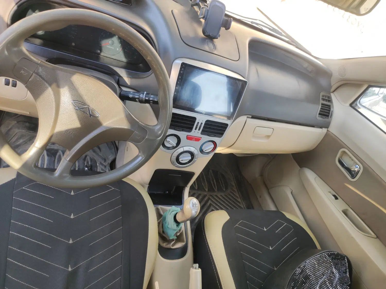 ام وی ام 315 هاچ بک ساده دنده ای - 1392