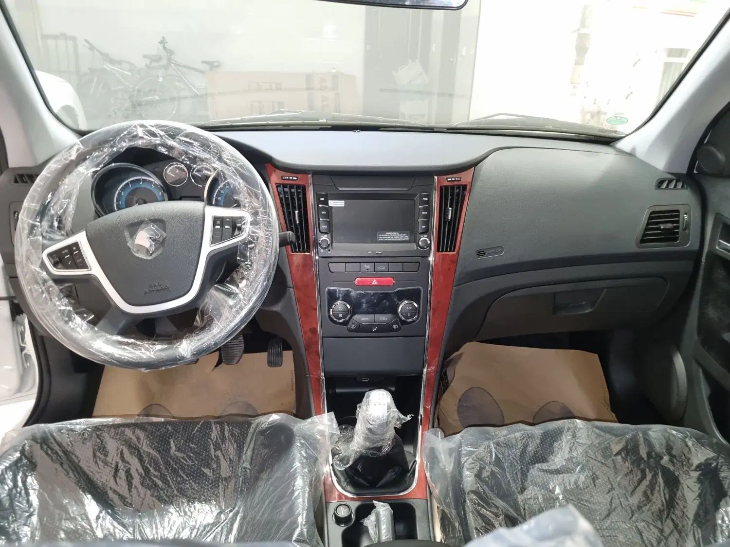 دنا پلاس ۵ دنده EF7 - 1401