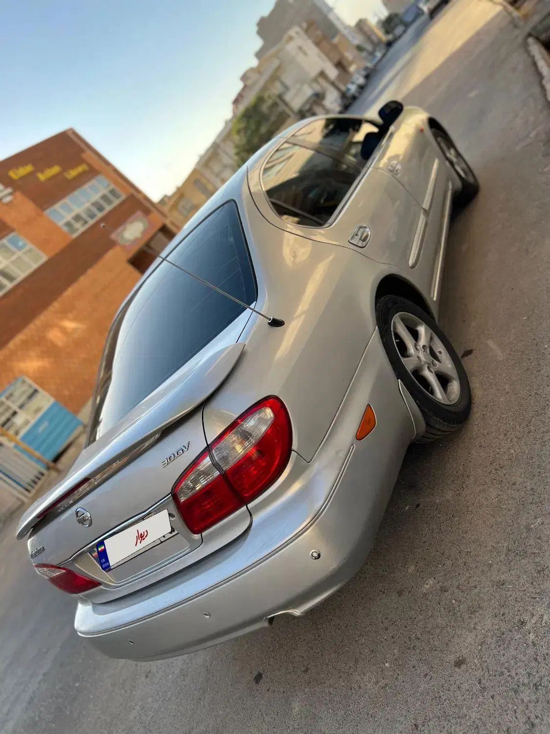نیسان ماکسیما مونتاژ دنده‌ای - 1384