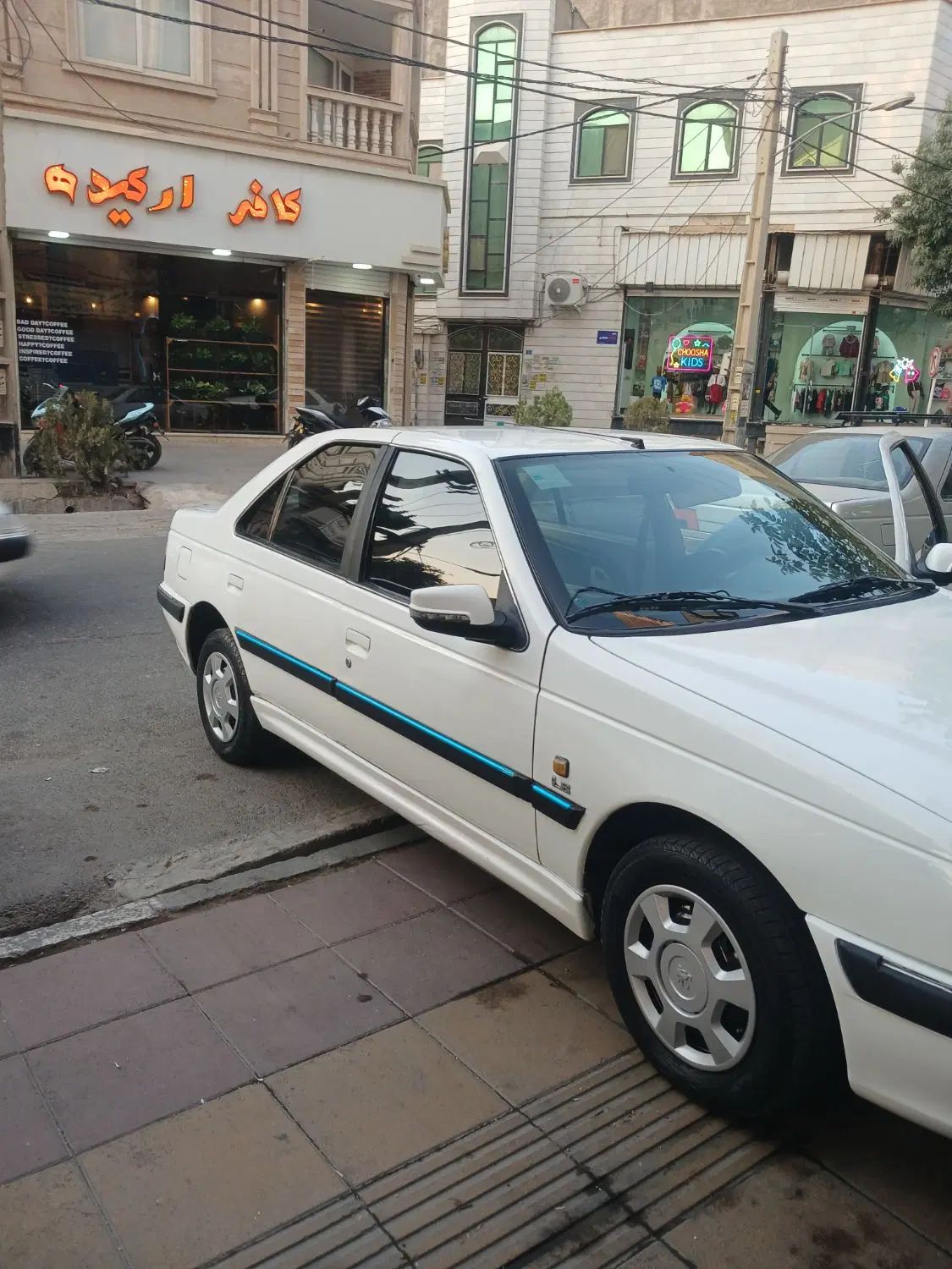 خودرو پژو، پارس آگهی ann_20392287