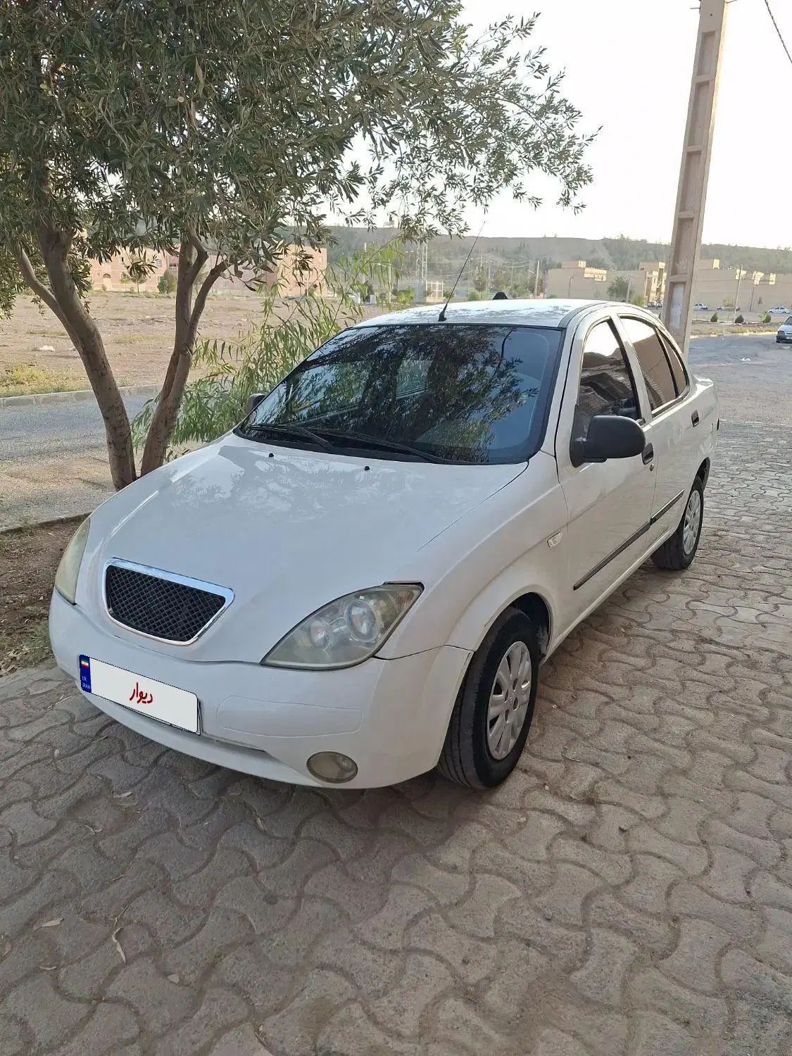 تیبا صندوق دار SX - 1398
