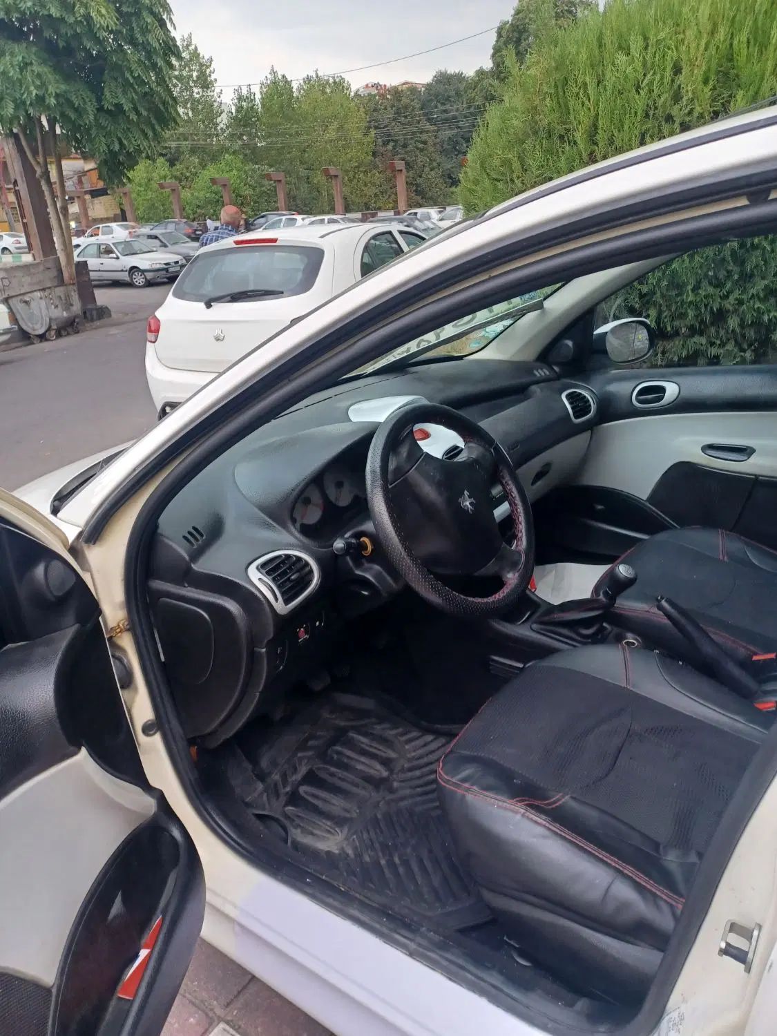 پژو ۲۰۶ صندوق دار v8 - 1387