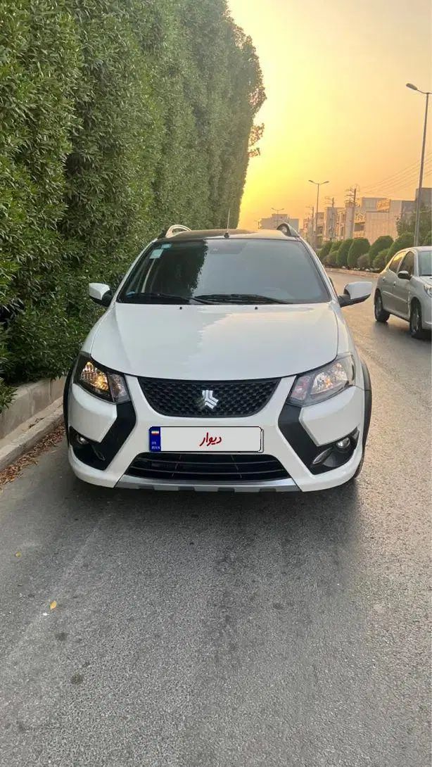 کوییک R دنده‌ای - 1402