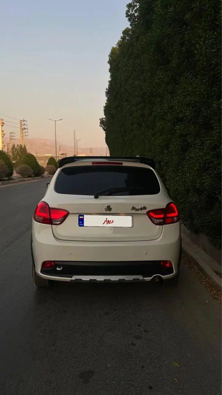 کوییک R دنده‌ای - 1402