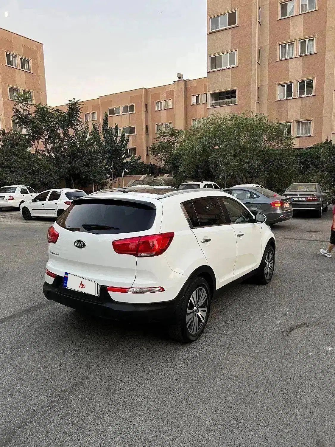 کیا اسپورتیج 4 سیلندر فول 2400cc - 2014