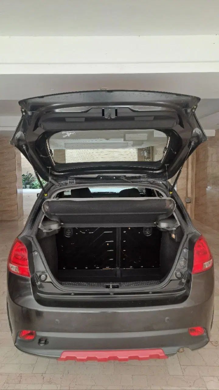 کوییک R دنده‌ای - 1399