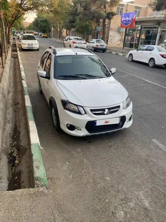 خودرو کوییک، معمولی آگهی ann_20392578