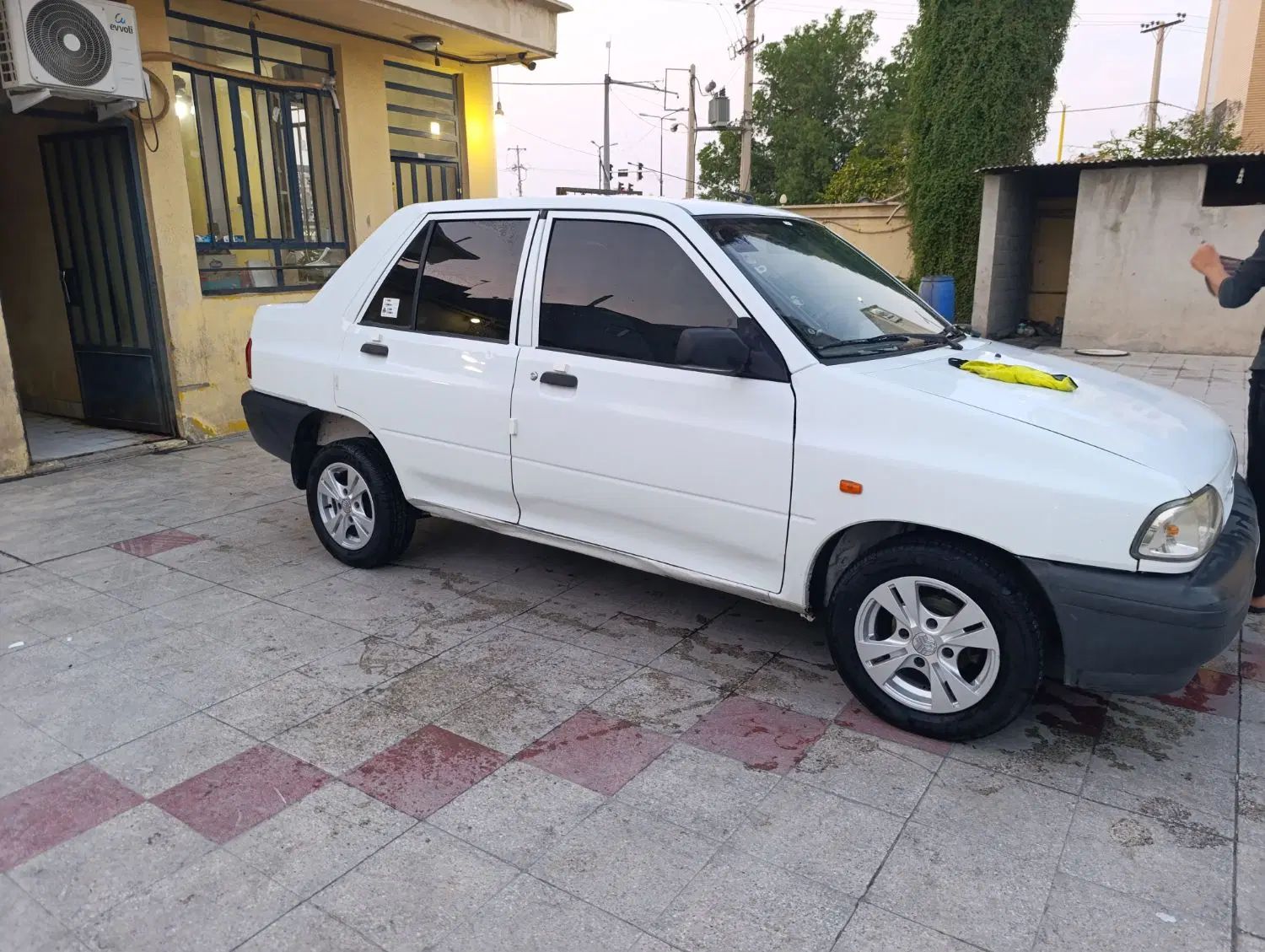 پراید 131 SE - 1394