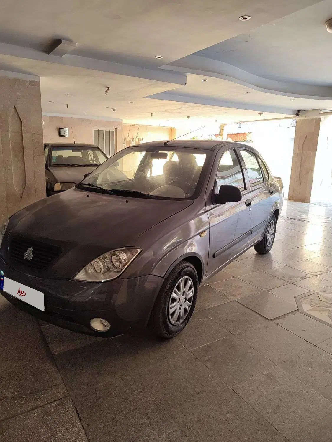 تیبا صندوق دار SX - 1393