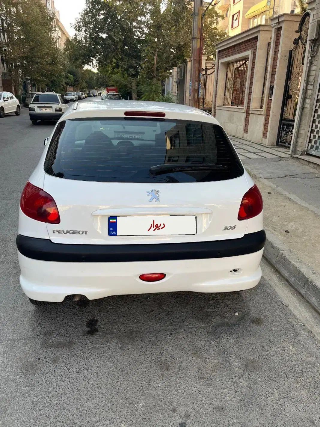 پژو 206 تیپ 2 - 1396