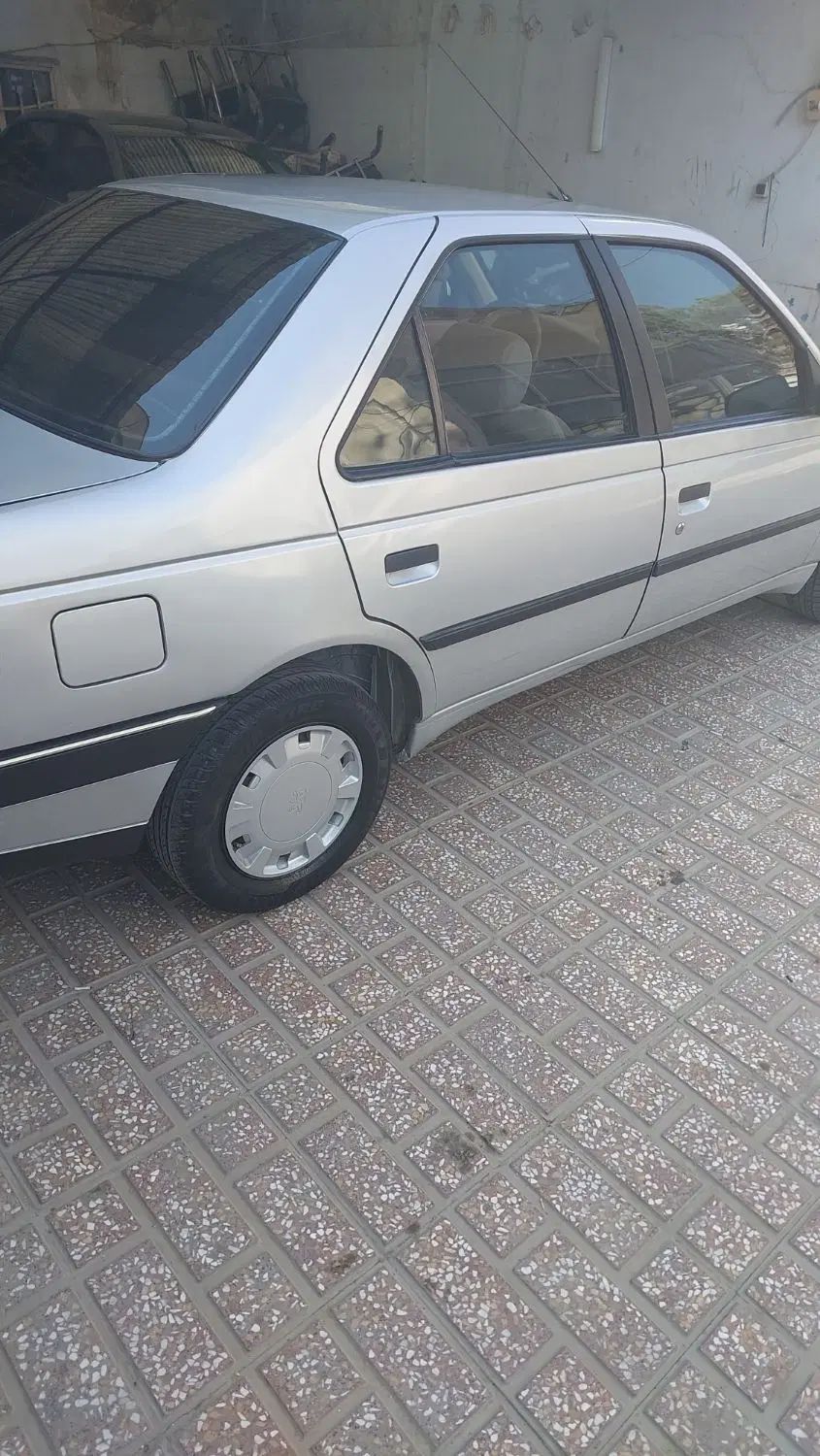 پژو 405 بنزینی GLX - TU5 - 1390
