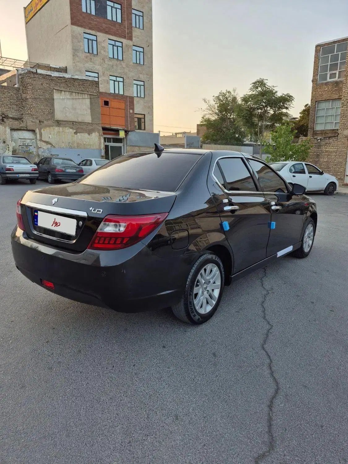 دنا پلاس تیپ ۲ سانروف ۴ ایربگ - 1400