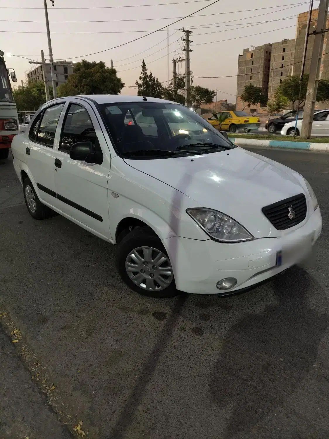 تیبا صندوق دار LX - 1395