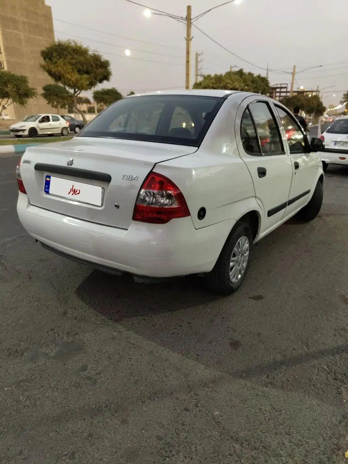 تیبا صندوق دار LX - 1395