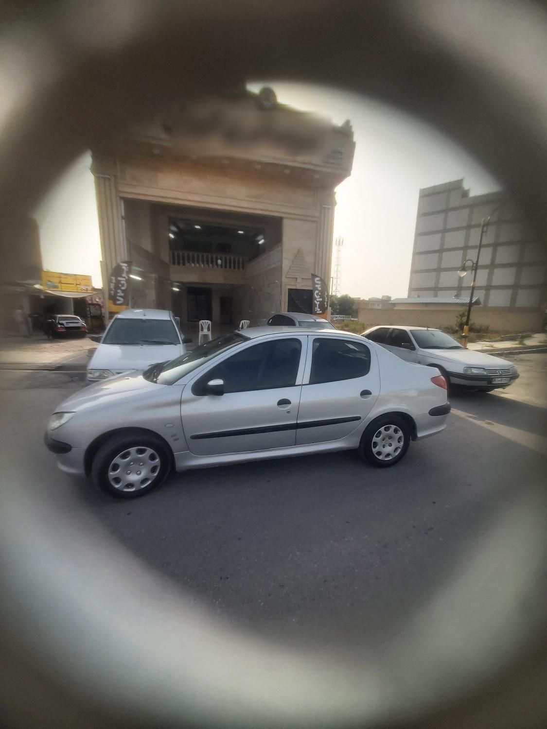 پژو ۲۰۶ صندوق دار v8 - 1393