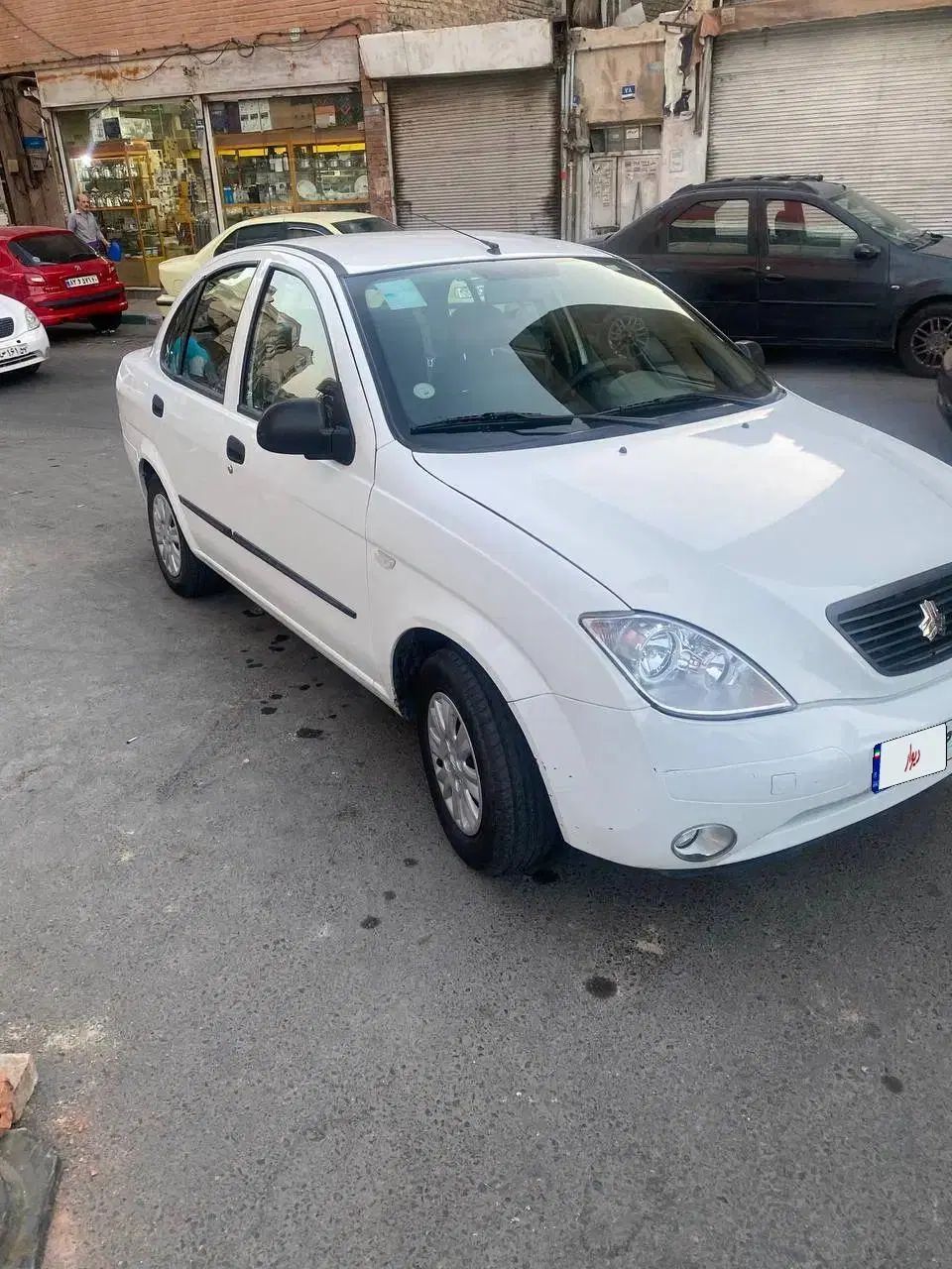 تیبا صندوق دار SX - 1400