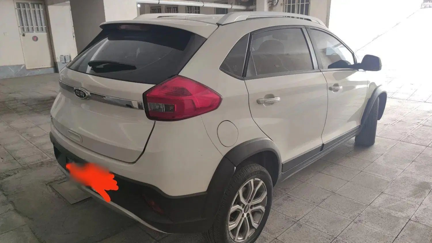 خودرو ام وی ام، X22 آگهی ann_20393592