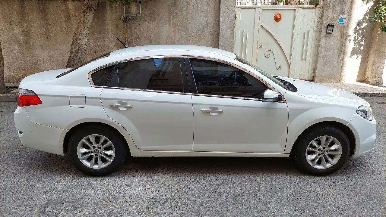 برلیانس H330 دنده‌ای 1500 - 1396