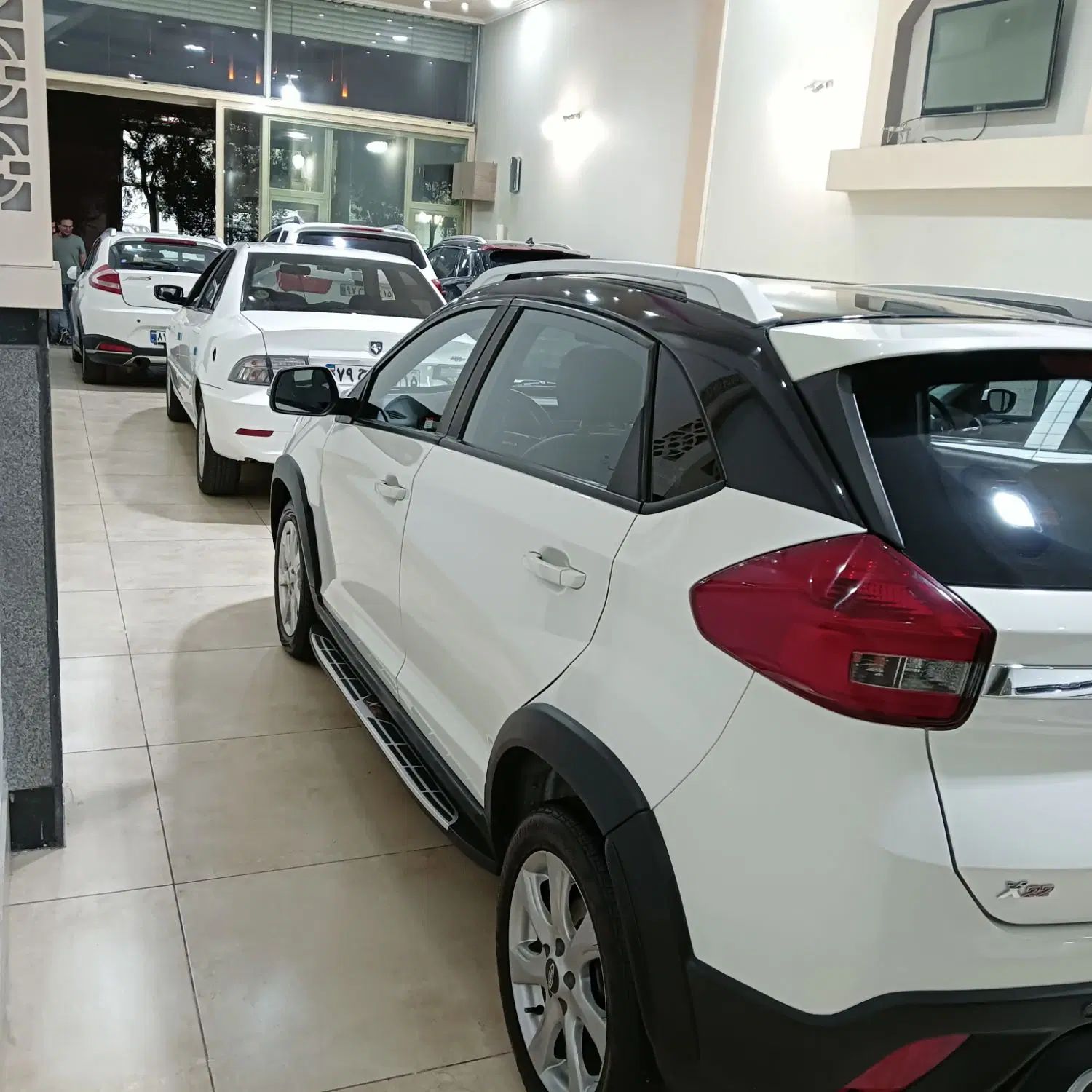 ام وی ام X22 اتوماتیک اسپرت اکسلنت - 1400
