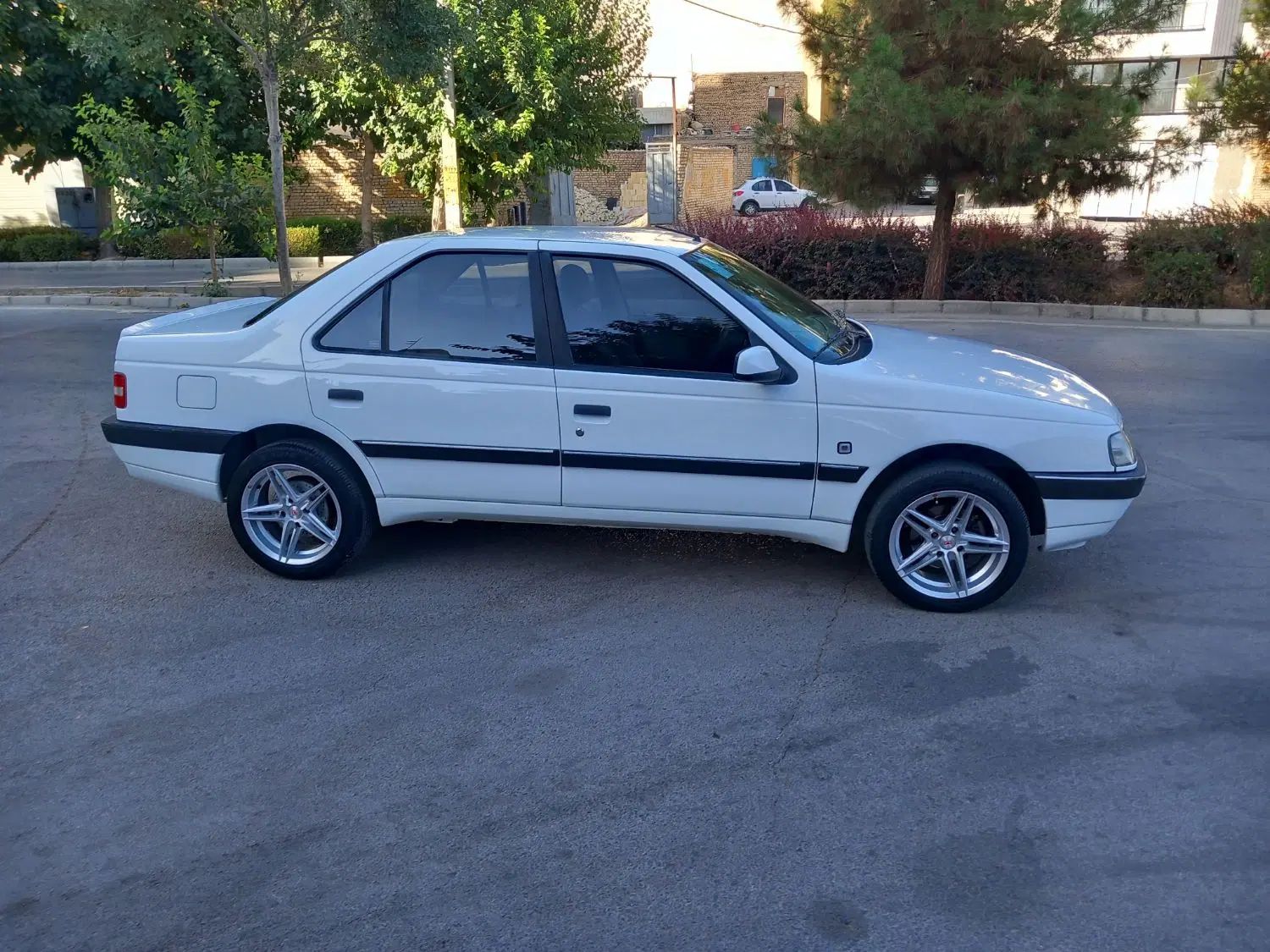 پژو 405 SLX بنزینی TU5 - 1397