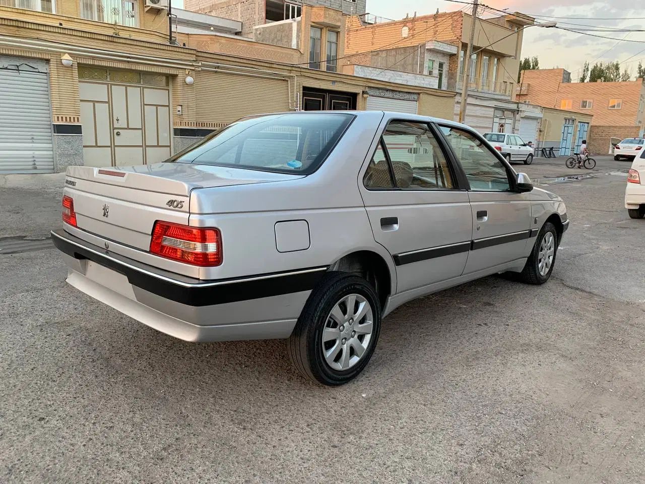 پژو 405 SLX بنزینی TU5 - 1392