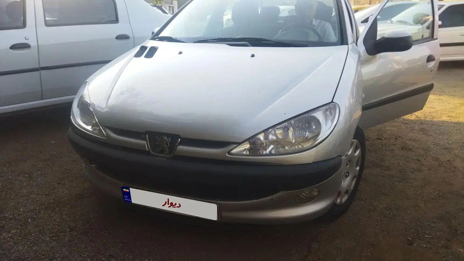 پژو ۲۰۶ صندوق دار v8 - 1392